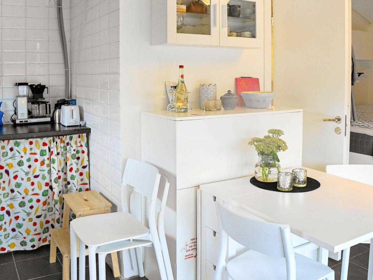 4 Person Holiday Home In Sk Rhamn Skärhamn Værelse billede
