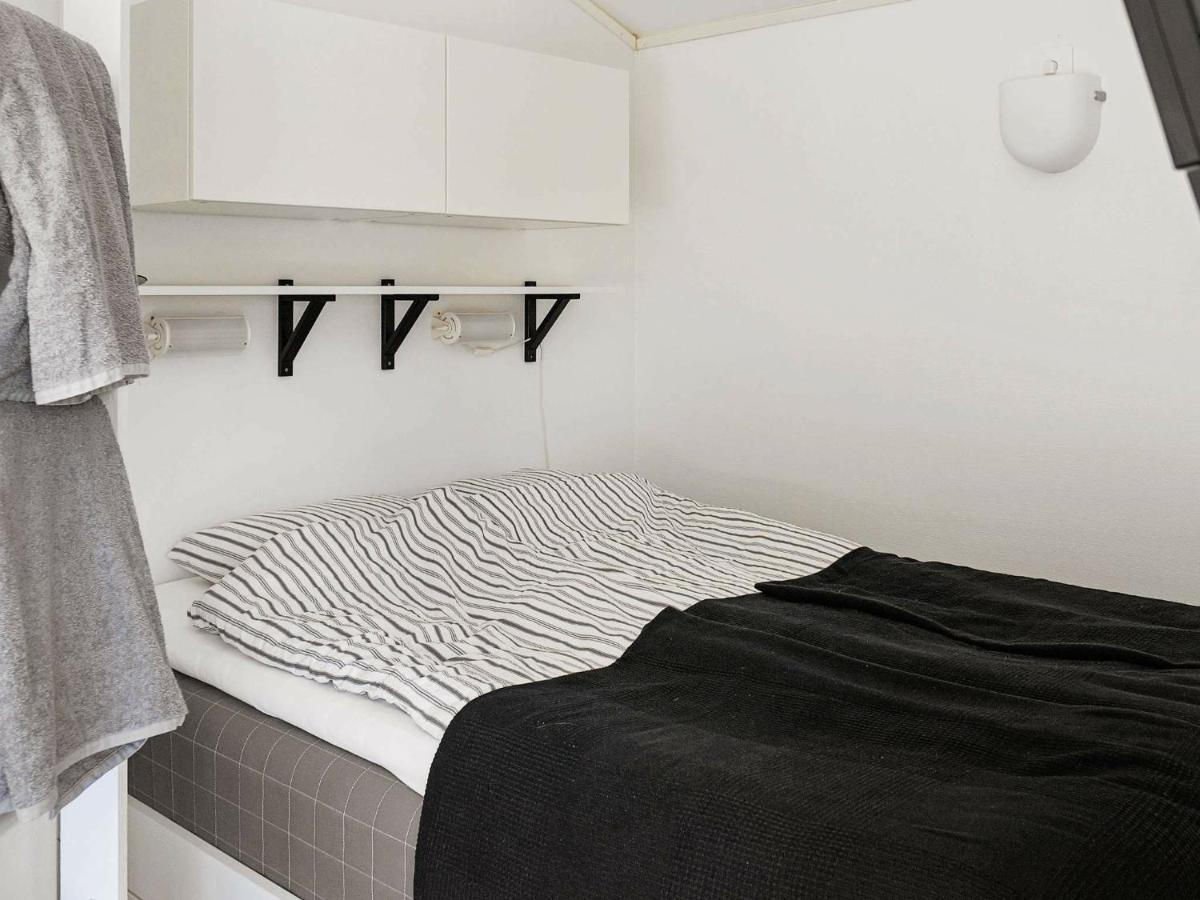 4 Person Holiday Home In Sk Rhamn Skärhamn Værelse billede