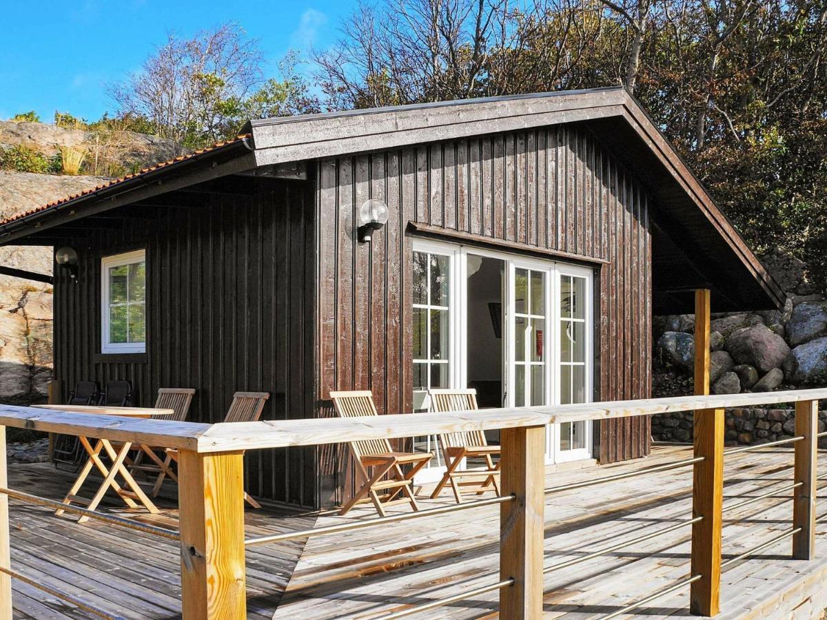 4 Person Holiday Home In Sk Rhamn Skärhamn Eksteriør billede